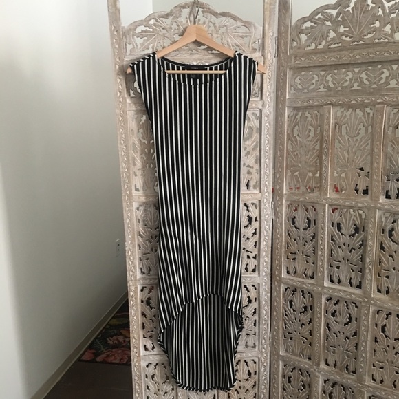 Dresses & Skirts - High-low striped dress